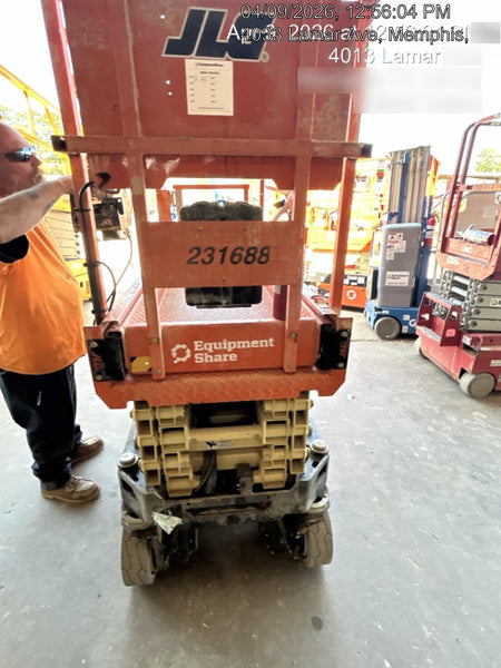 2022 JLG ES1932