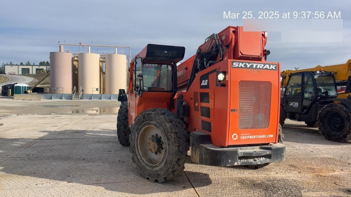 2022 SKYTRAK 12054