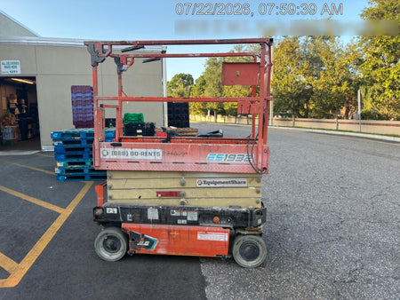 2022 JLG ES1932