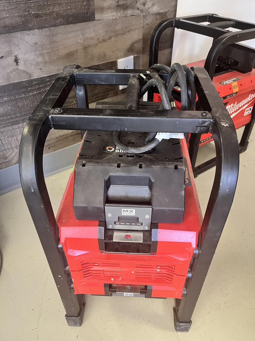 2022 MILWAUKEE MXF002-2XC