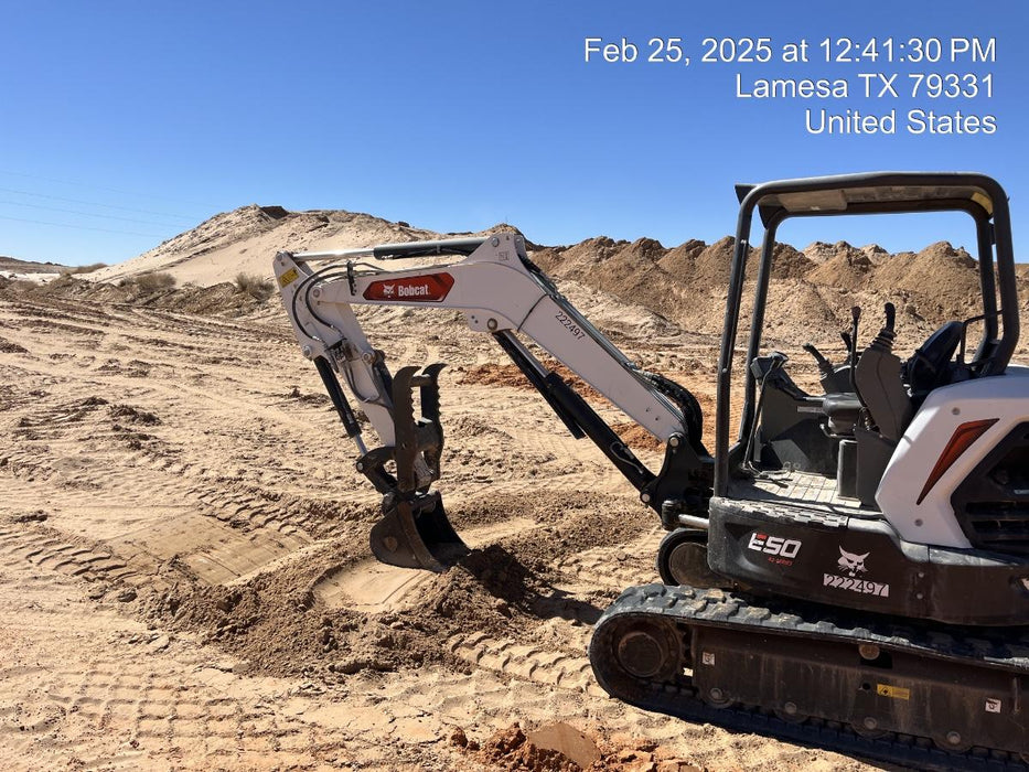 2022 Bobcat E50 Canopy, Rubber Tracks, Manual QC, Hydraulic Thumb