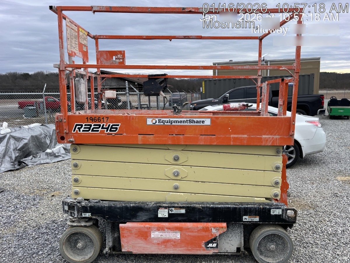 2021 JLG R3246