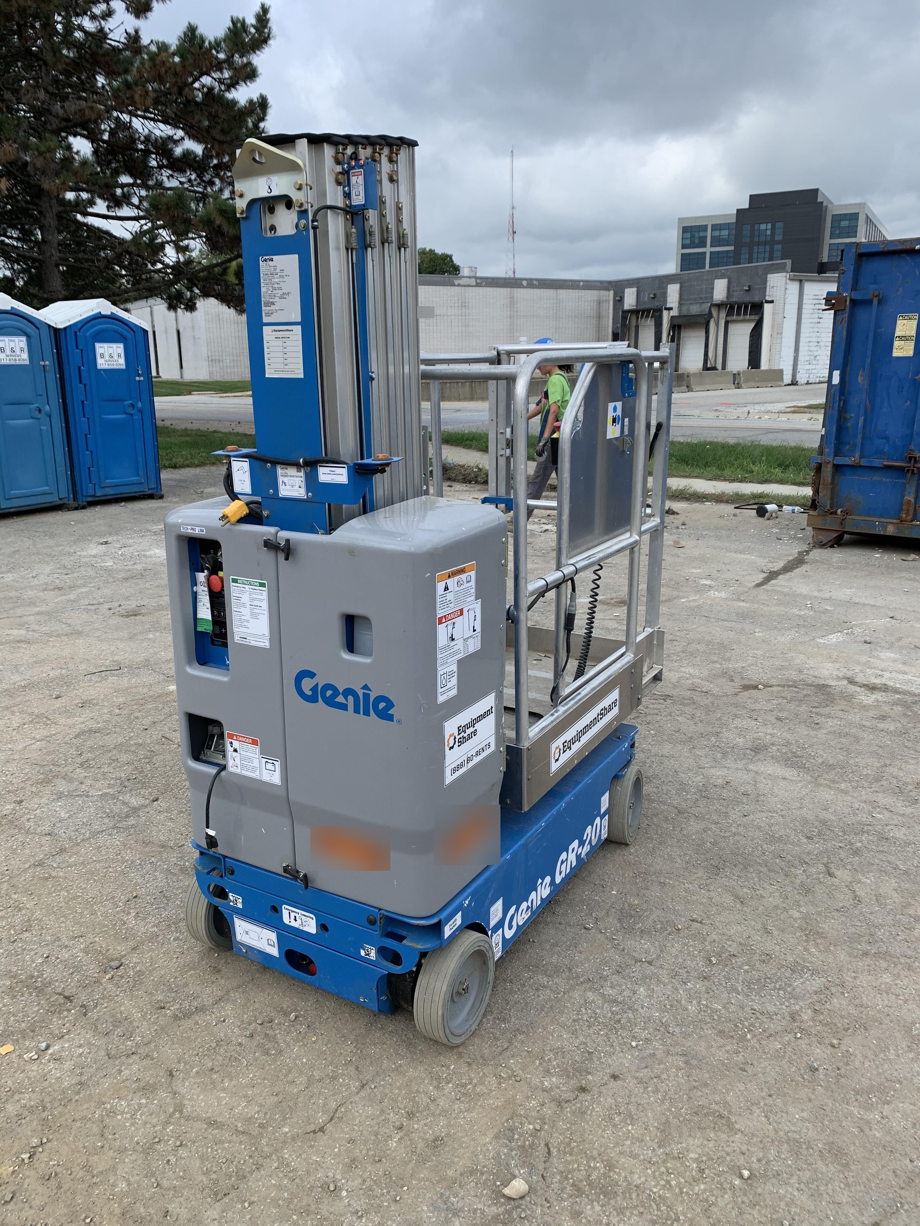 2019 GENIE GR-20
