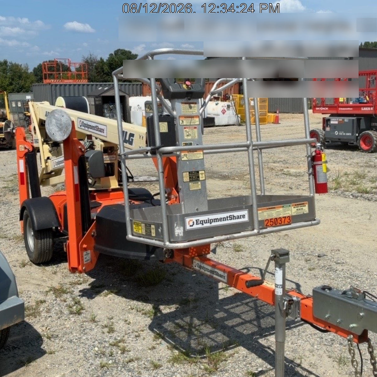 2022 JLG T350