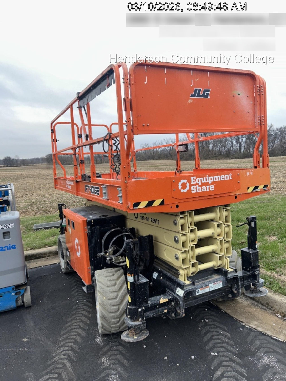 2023 JLG RT4069
