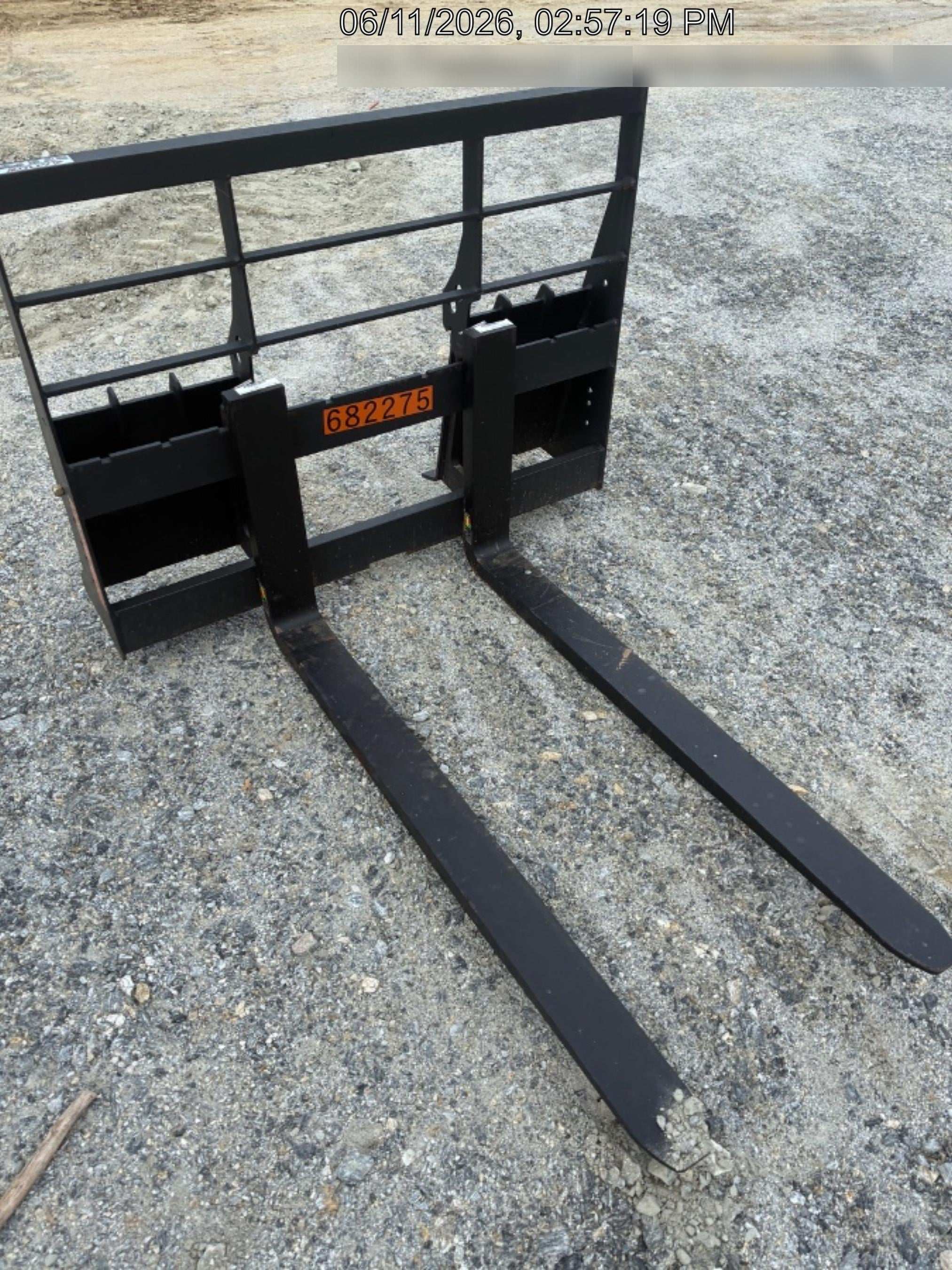 2022 ARROW MATERIAL HANDLING 48" Pallet Forks - Arrow