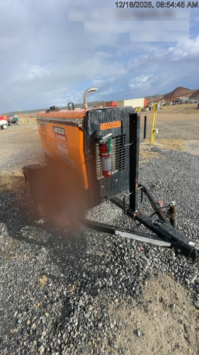 2021 Lincoln Electric Vantage 322 Vantage 322 Ready Pak 3 w/ Decals, ORANGE (includes trailer, cable rack, fender light kit) NO Telematics