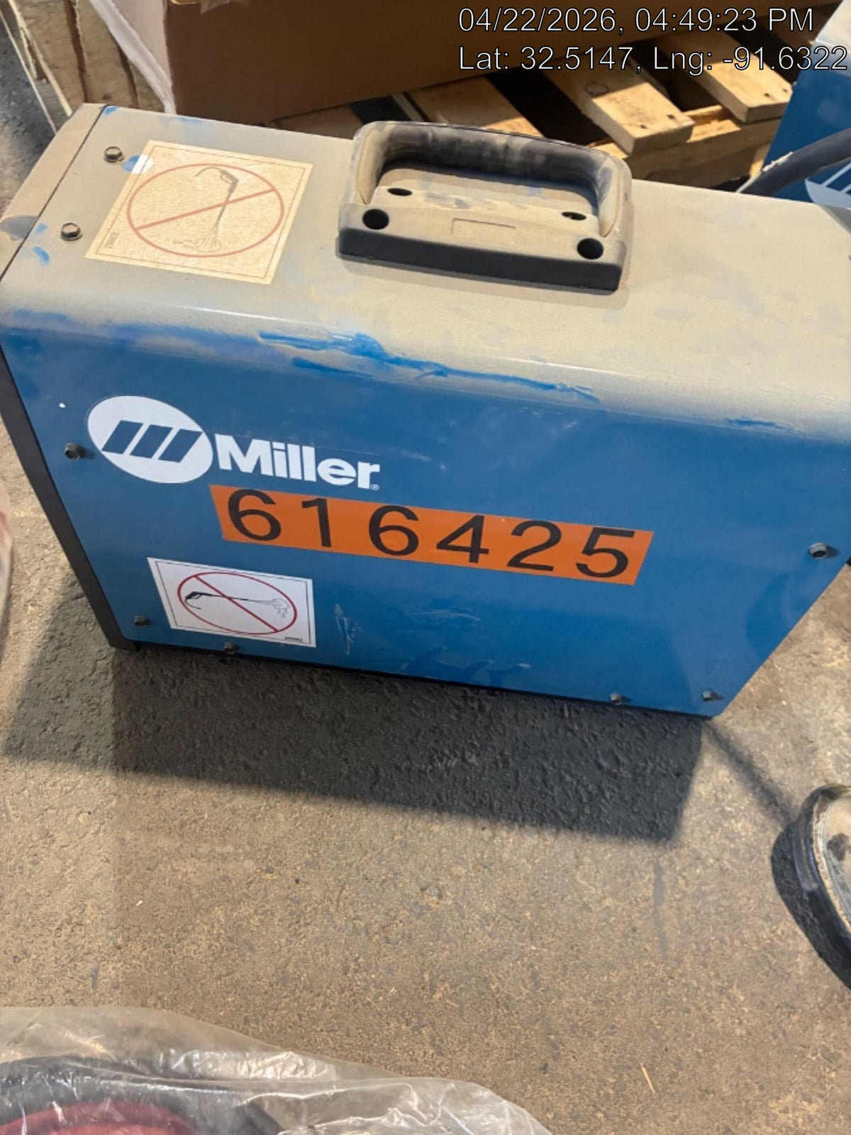 2025 MILLER ELECTRIC CST-282