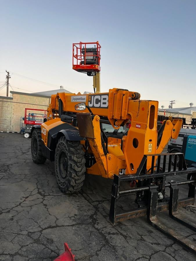 2021 JCB 514-56