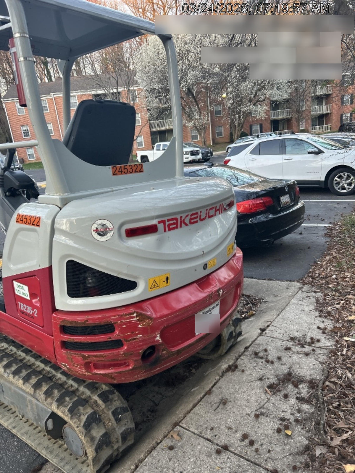 2022 TAKEUCHI TB235-2R