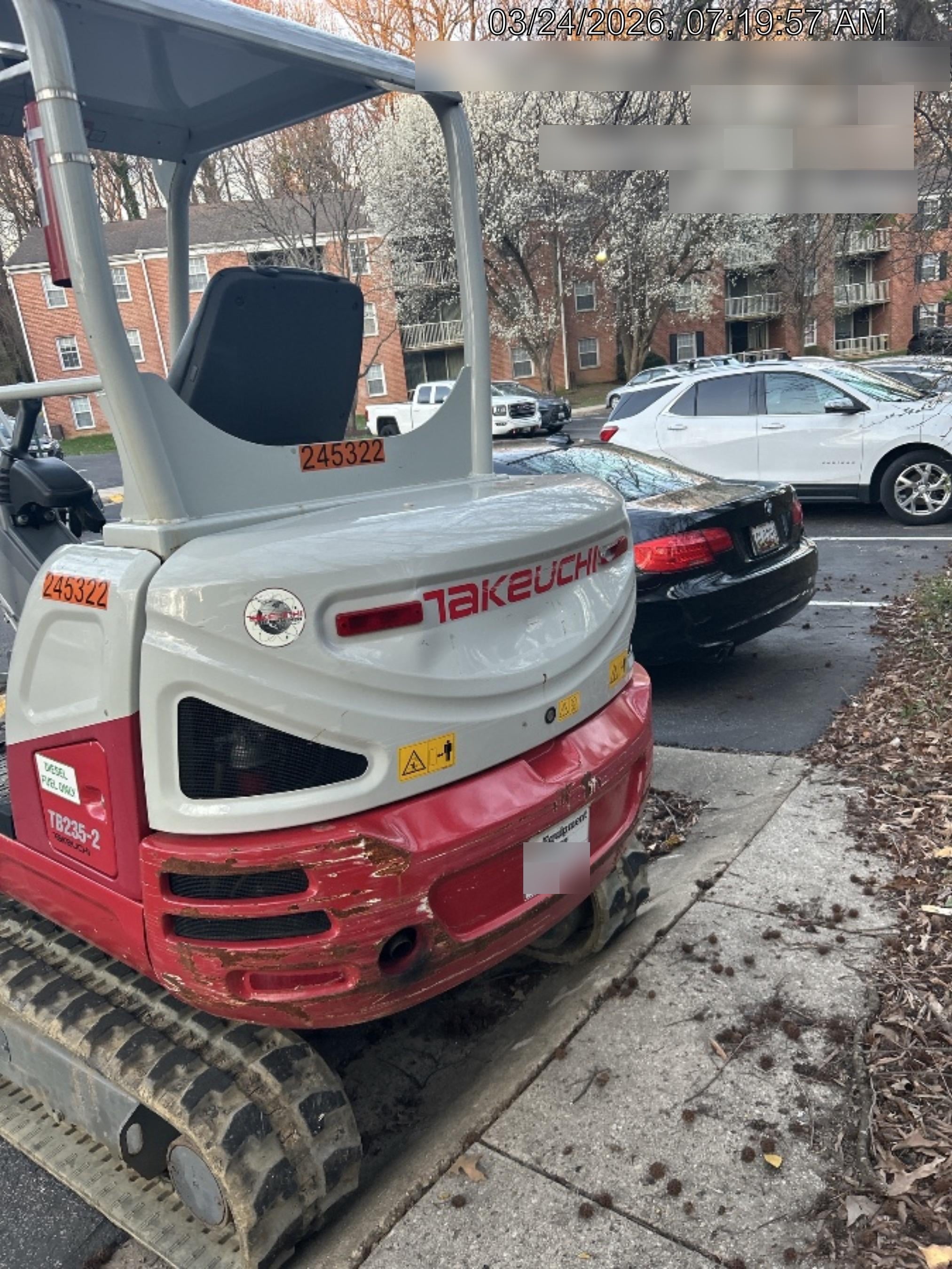 2022 TAKEUCHI TB235-2R