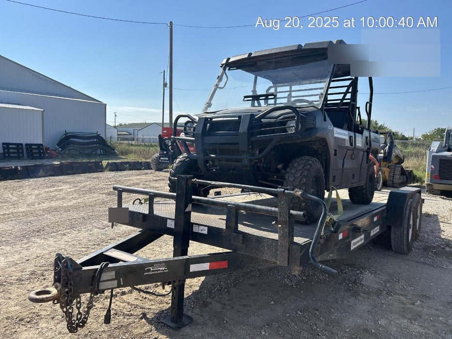 Kawasaki Mule PRO-DXT Standard Options, Backup Alarm, Beacon, Plastic Hard Top, Poly Windshield, Horn Kit