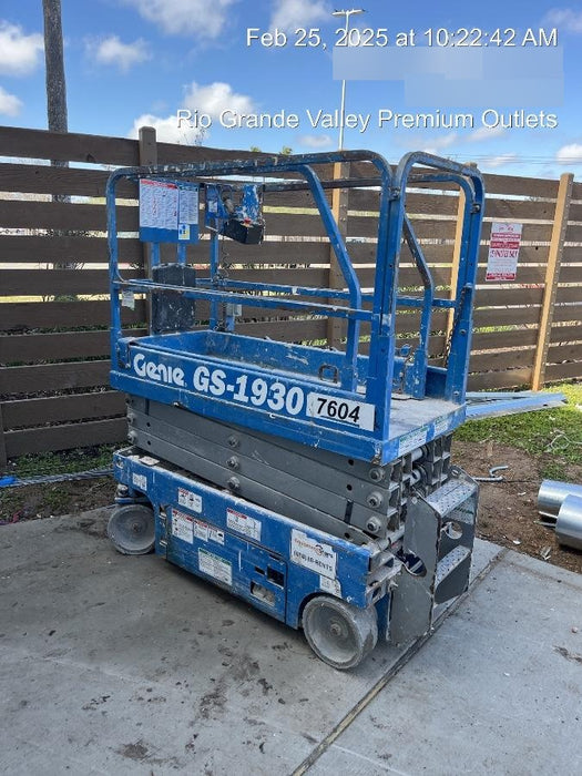 2018 GENIE GS-1930