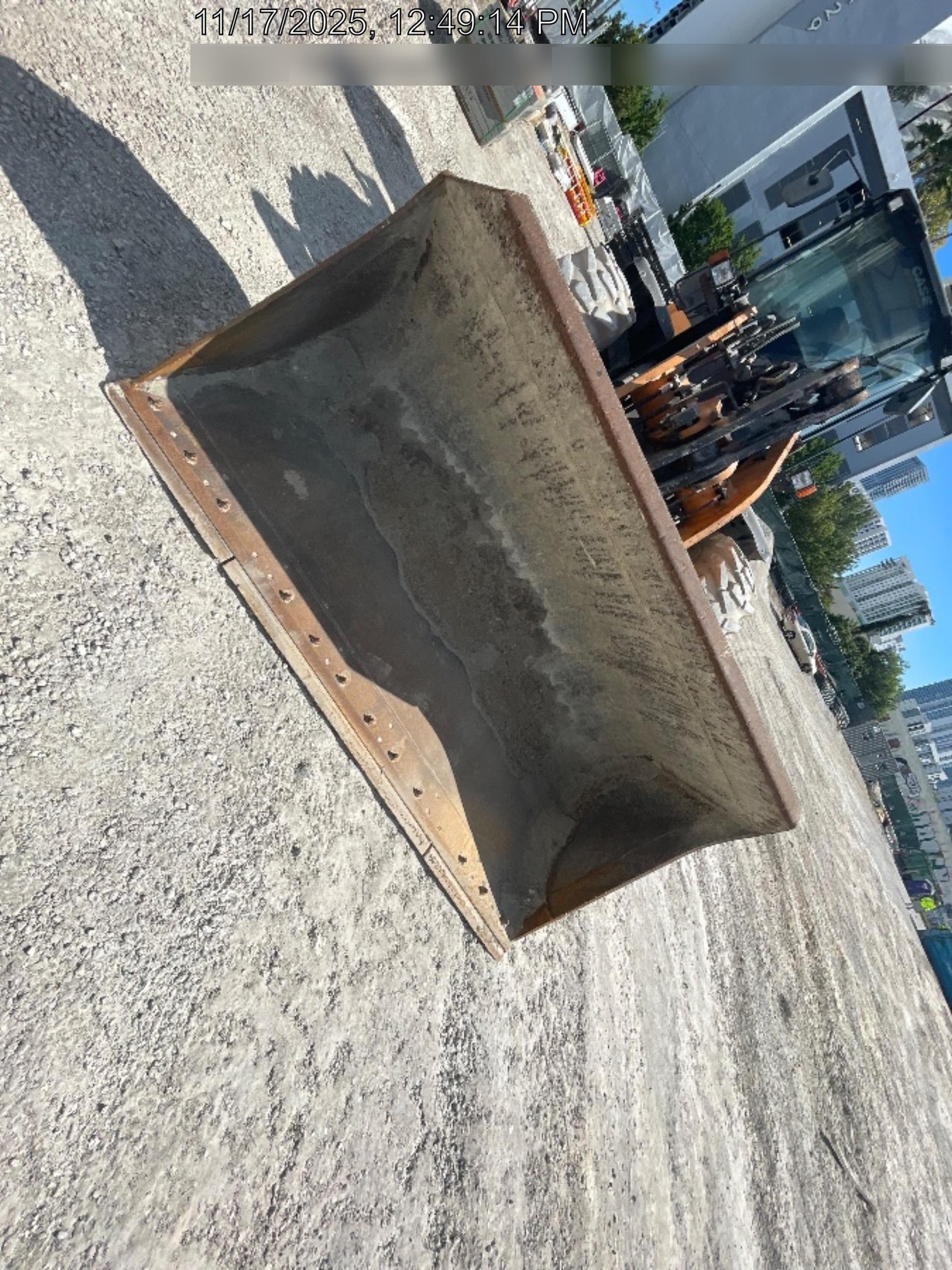 2017 WERK-BRAU 4 cu yd Bucket - Werk-Brau