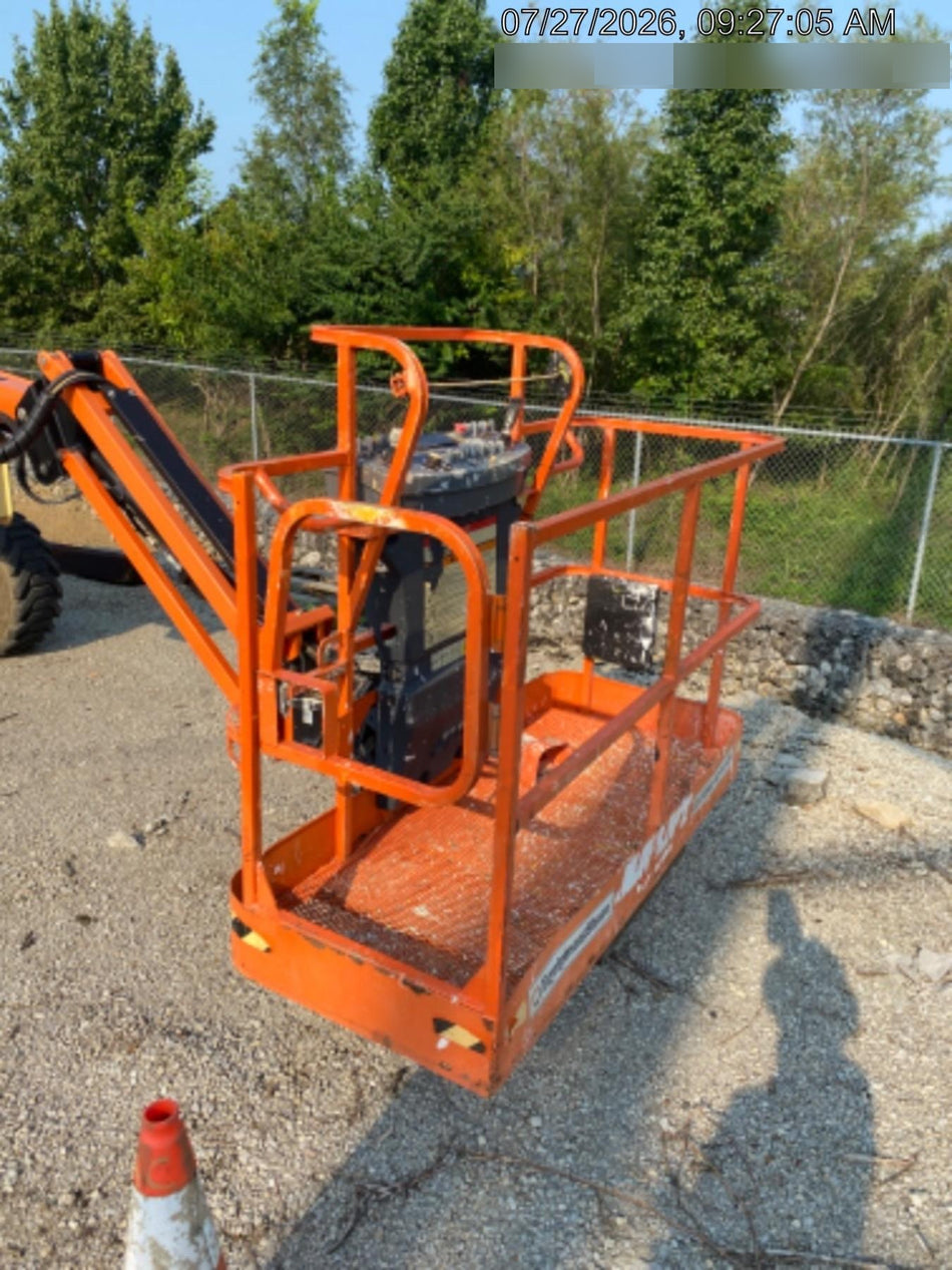 2021 JLG 450AJ