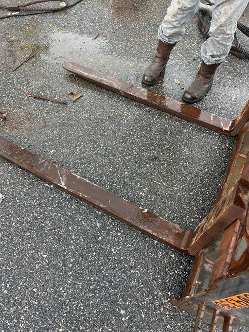 2023 PALADIN 48" Pallet Forks - Paladin