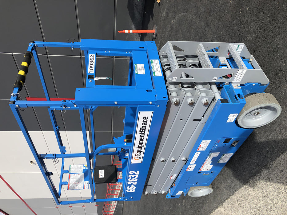 2020 Genie GS-2632 Solid NM Tires, Folding Rails with Half-Height Swing Gate, Beacon, 800W Invertor