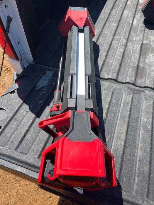 2022 MILWAUKEE 2136-20