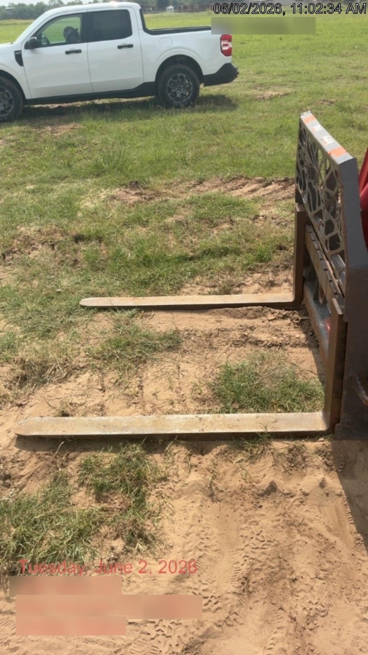 2020 EMKAY 48" Pallet Forks - Emkay