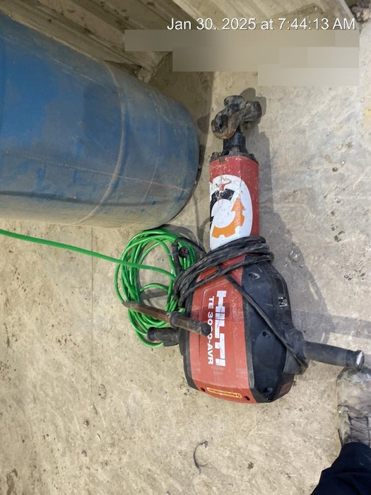 2020 HILTI TE 3000-AVR