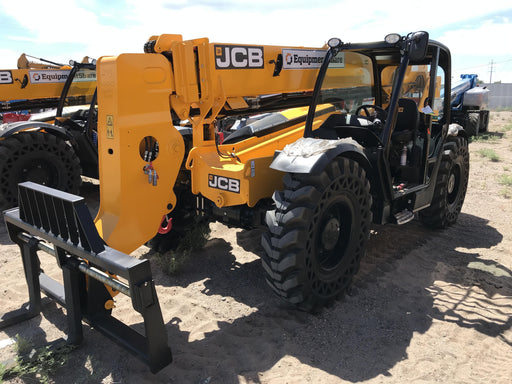 2020 JCB 509-42 Canopy, Solid Tires, Work Lights, Beacon, Aux Hydraulics, Back up Alarm, Lifting Eye, ES Decals