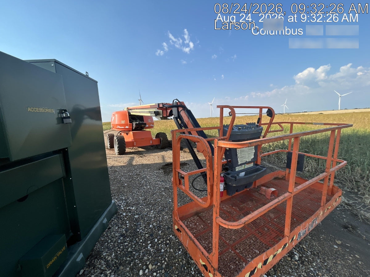 2022 JLG 660SJ