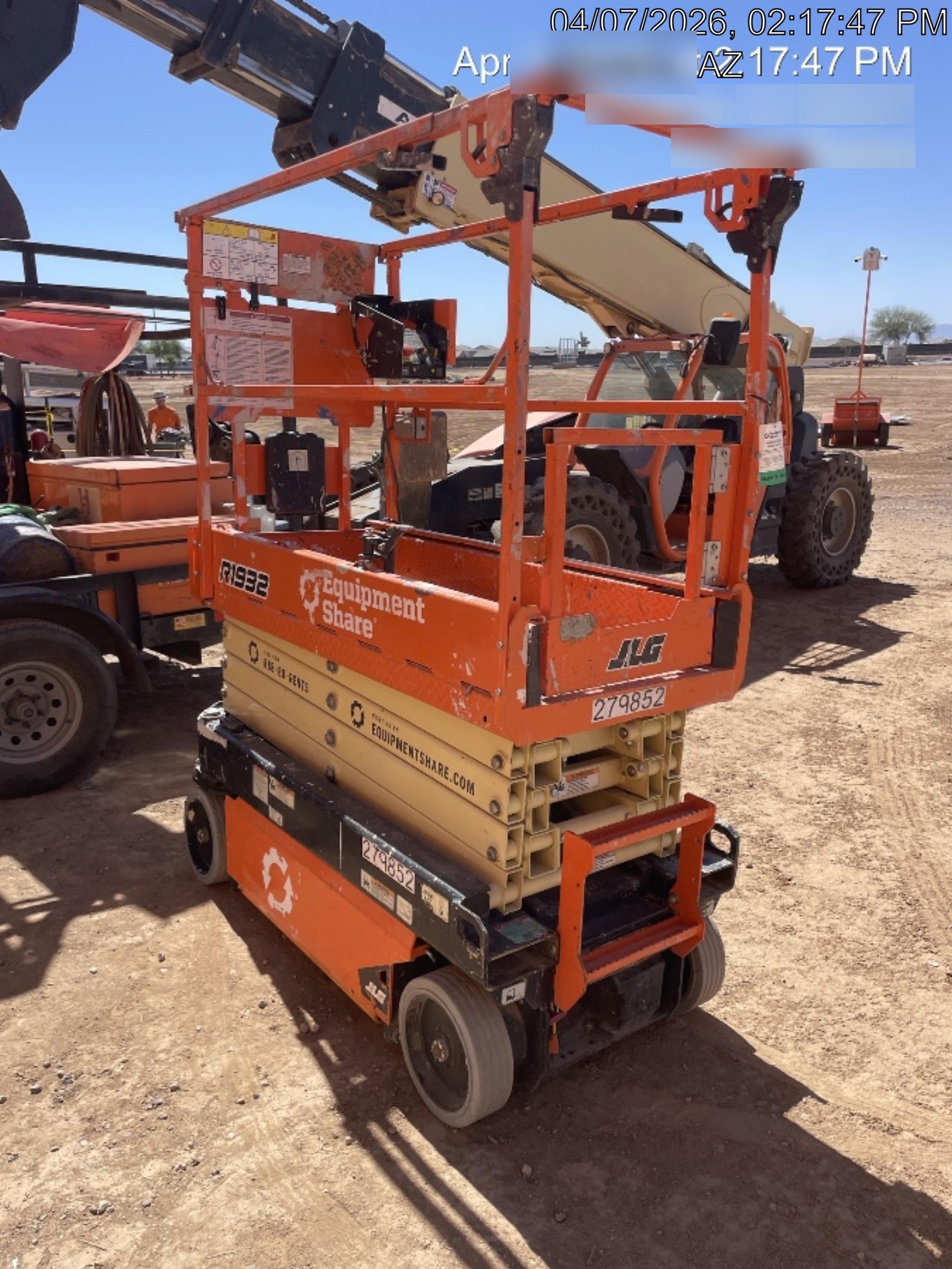 2022 JLG R1932
