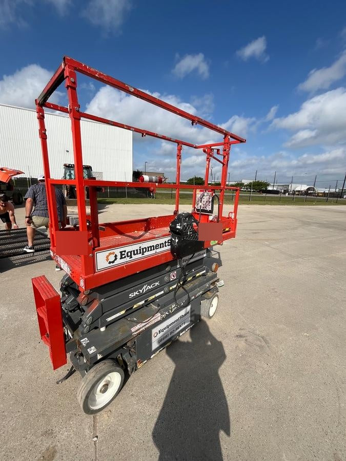 2023 SKYJACK SJ3219