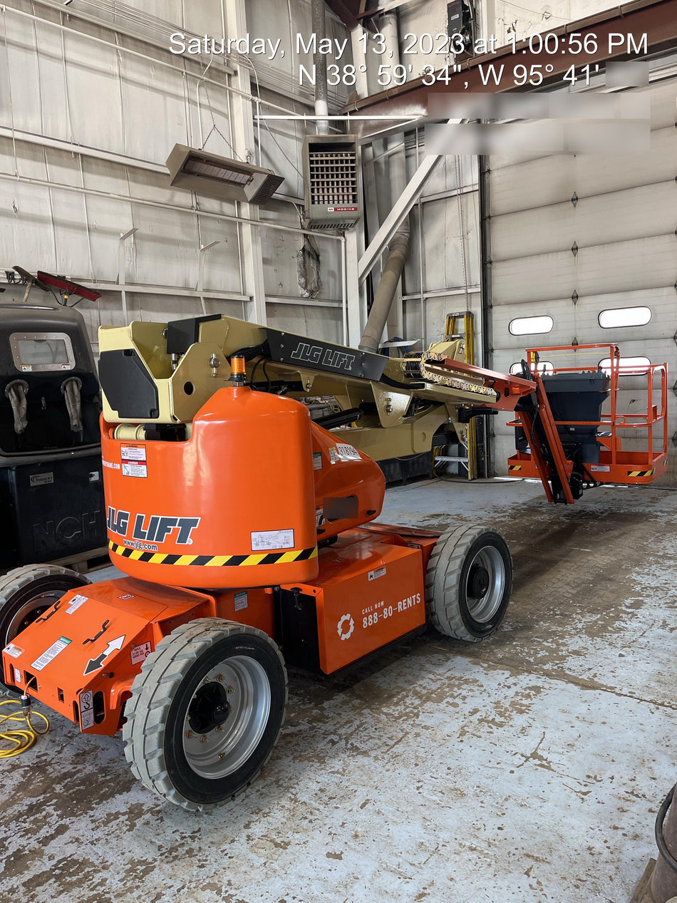 2023 JLG E450AJ