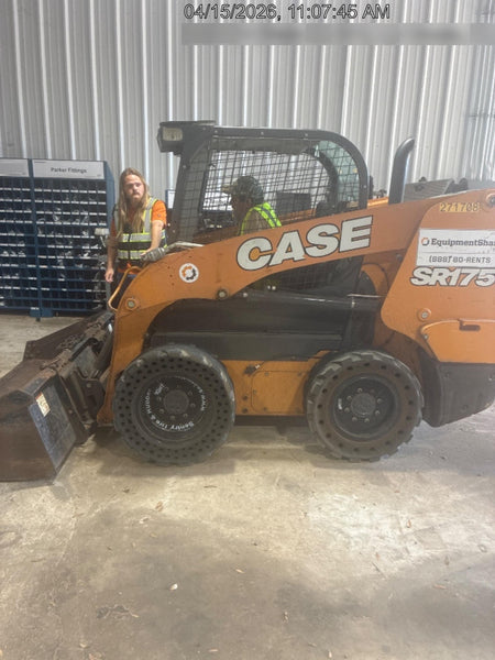 2019 CASE SR175