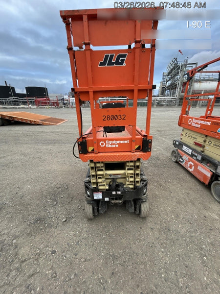2022 JLG ES1932