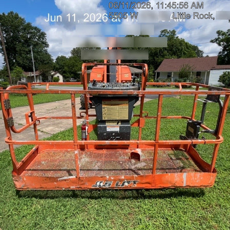 2020 JLG 800AJ
