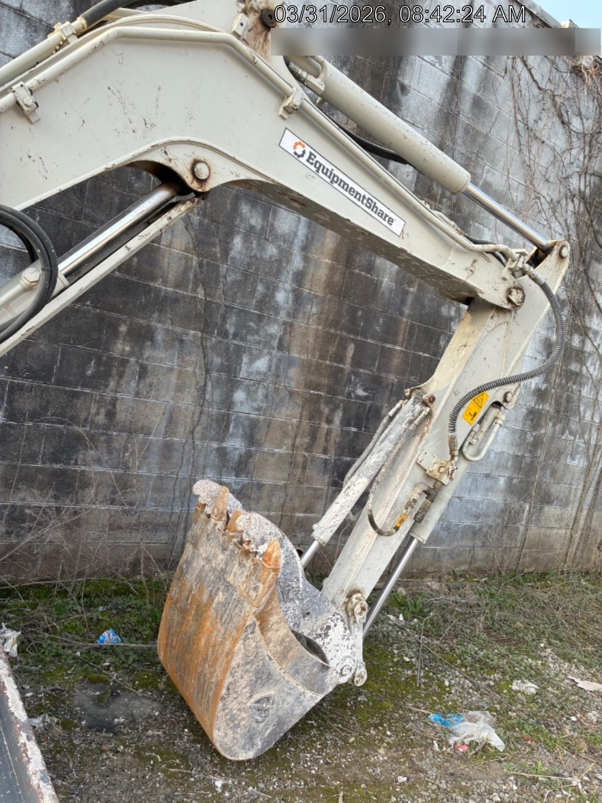 2022 TAKEUCHI TB250-2CR