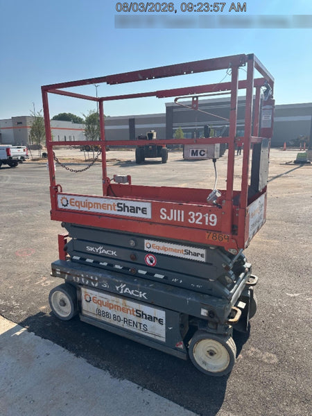 2018 Skyjack SJIII-3219 Skyjack SJIII3219 Scissor Lift w/Trojan Batteries