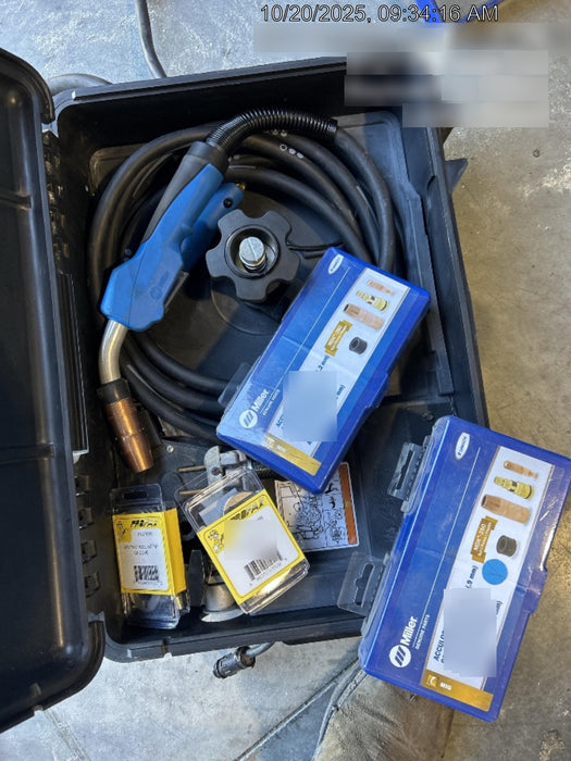 2021 MILLER ELECTRIC SUITCASE 12RC