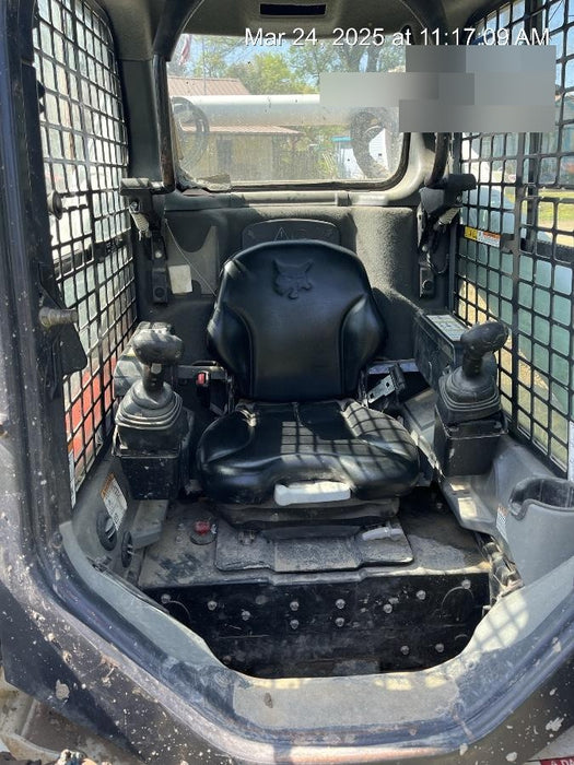 2020 Bobcat T740 74Hp T4, Cab/Heat/Air, Selectable Joystick Controls, Aux Hydraulics, Backup Alarm, P29 Performance Package, Rubber Tracks, Auto Ride Control, Reversing Fan, 7-Pin Attachment Control Kit