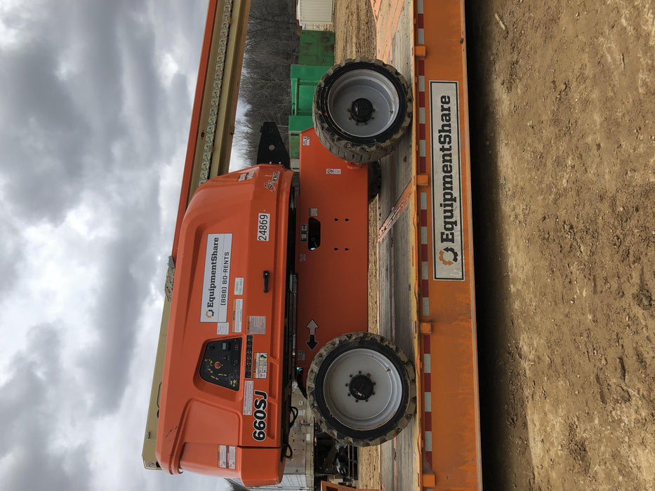 2019 JLG 660SJ