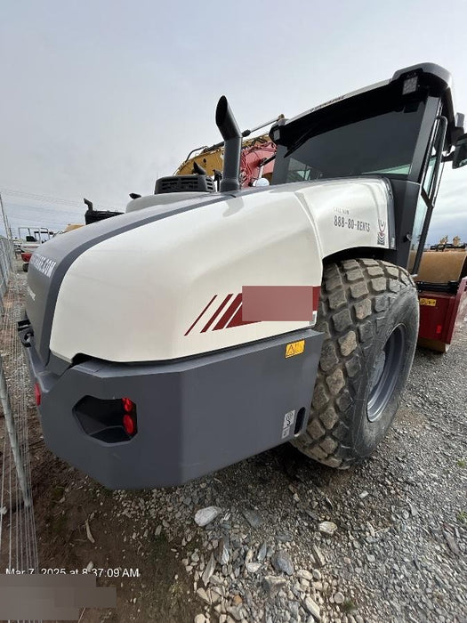 2024 DYNAPAC CA2500D