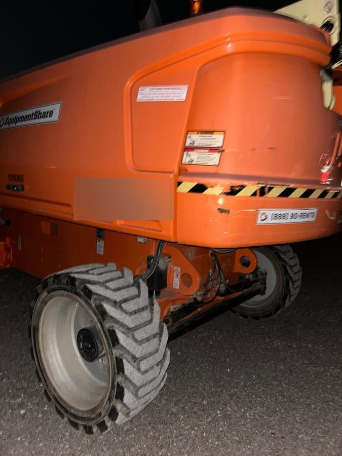 2021 JLG 660SJ