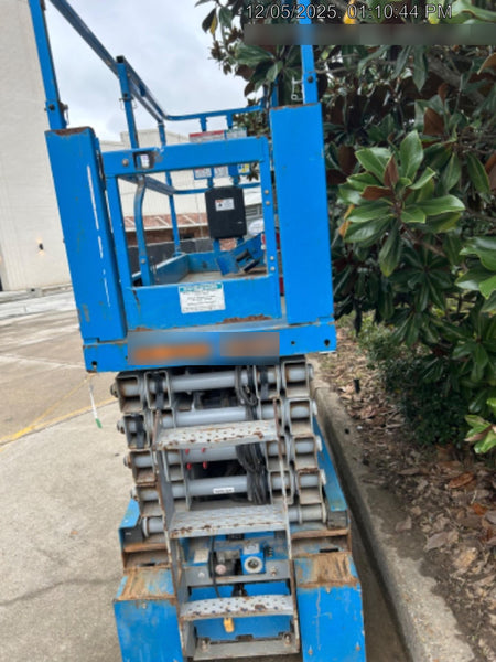2018 GENIE GS-3232