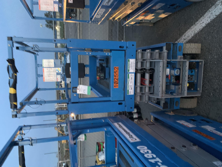 2020 Genie GS-1930 Solid Non Marking Tires, Beacon, Folding rails with half height swing gate, 800W Inverter