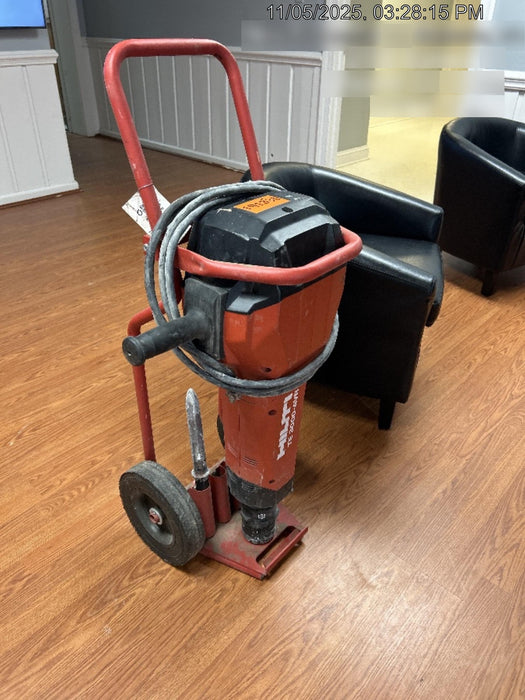 2021 HILTI TE 3000-AVR