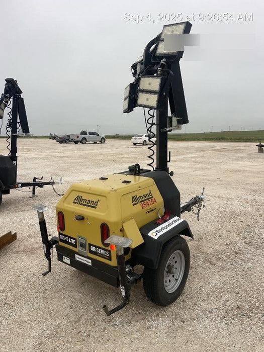 2022 Allmand NLV3GR (4) LED Light Fixture 350W, 23' Vertical Mast, 3kW Prime, Towable, ES Decals, T3