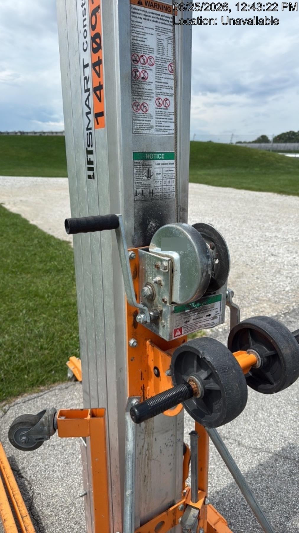 2021 LIFTSMART MLC-24