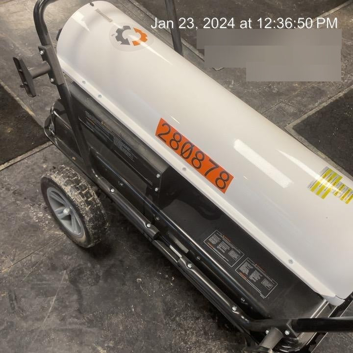 2022 LB WHITE Tradesman K175