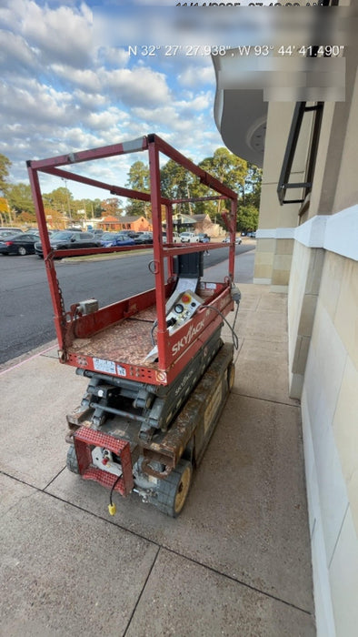 2018 Skyjack SJIII-3219 Skyjack SJIII3219 Scissor Lift w/Trojan Batteries