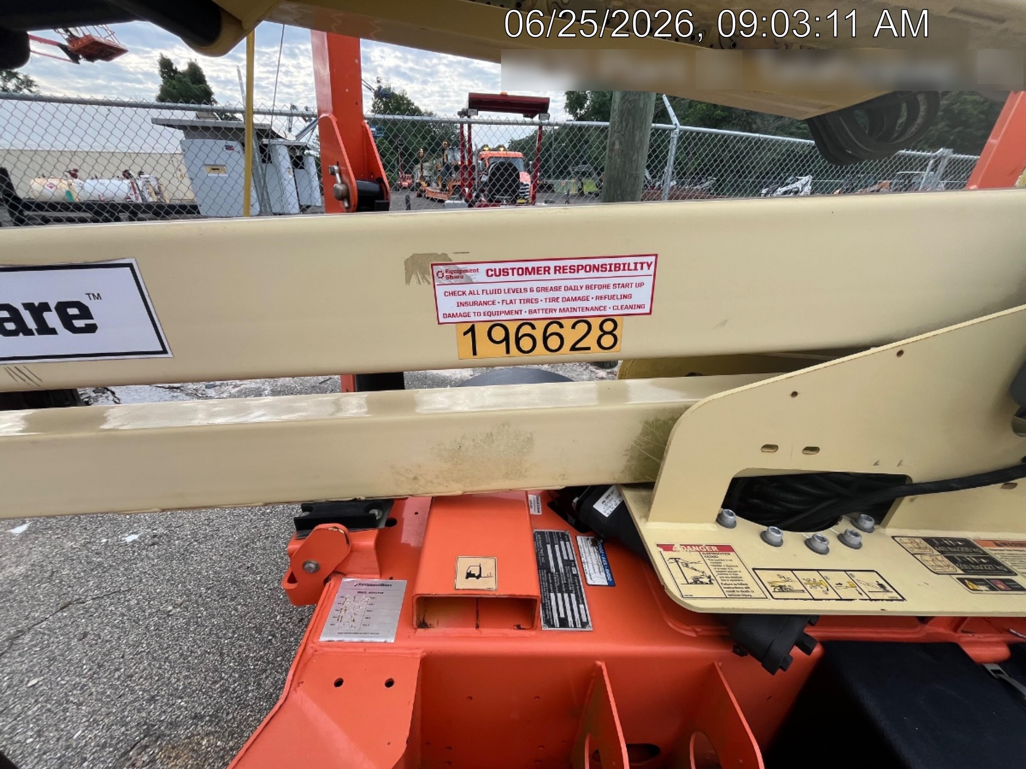 2021 JLG T500J