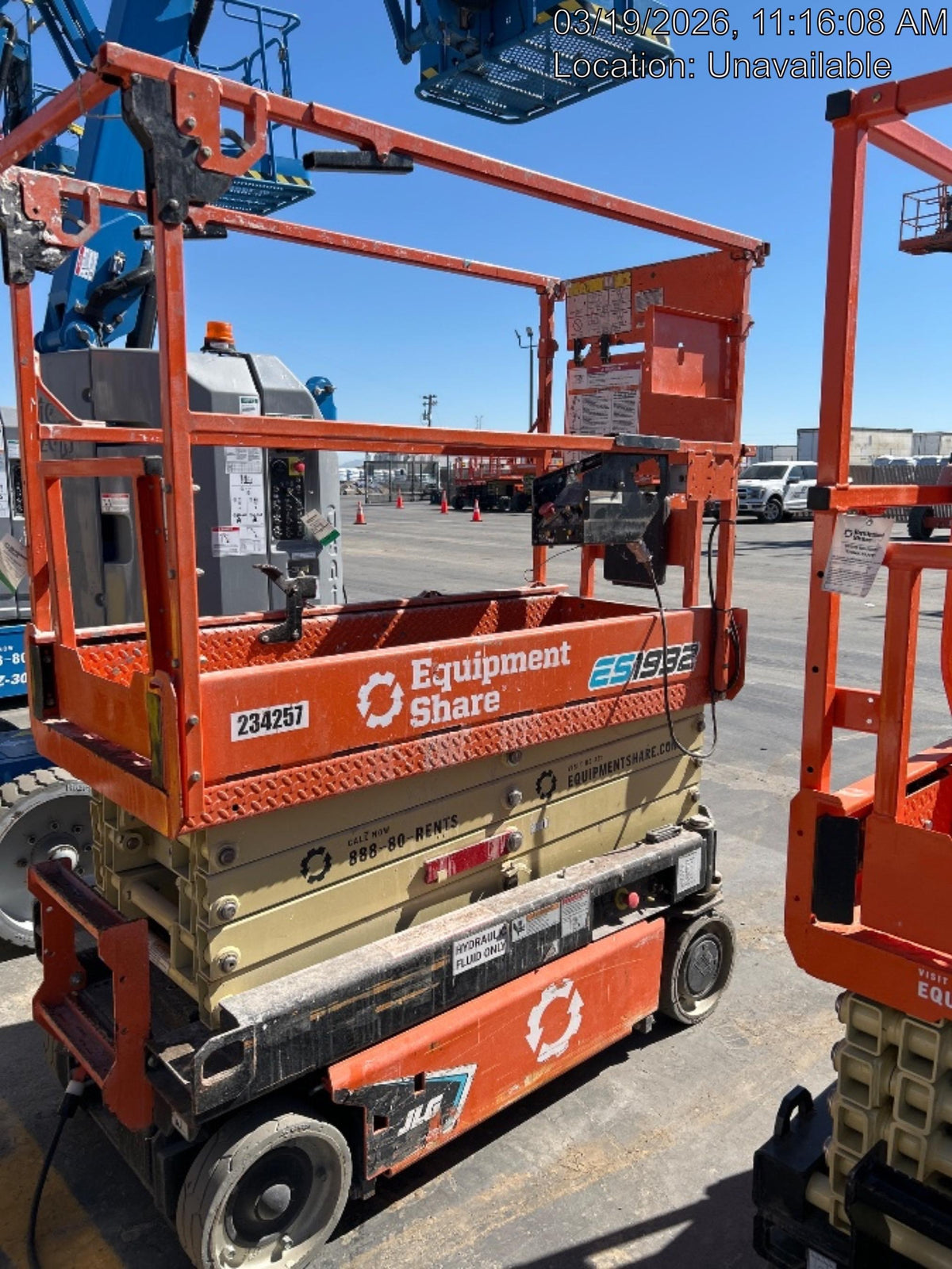 2022 JLG ES1932