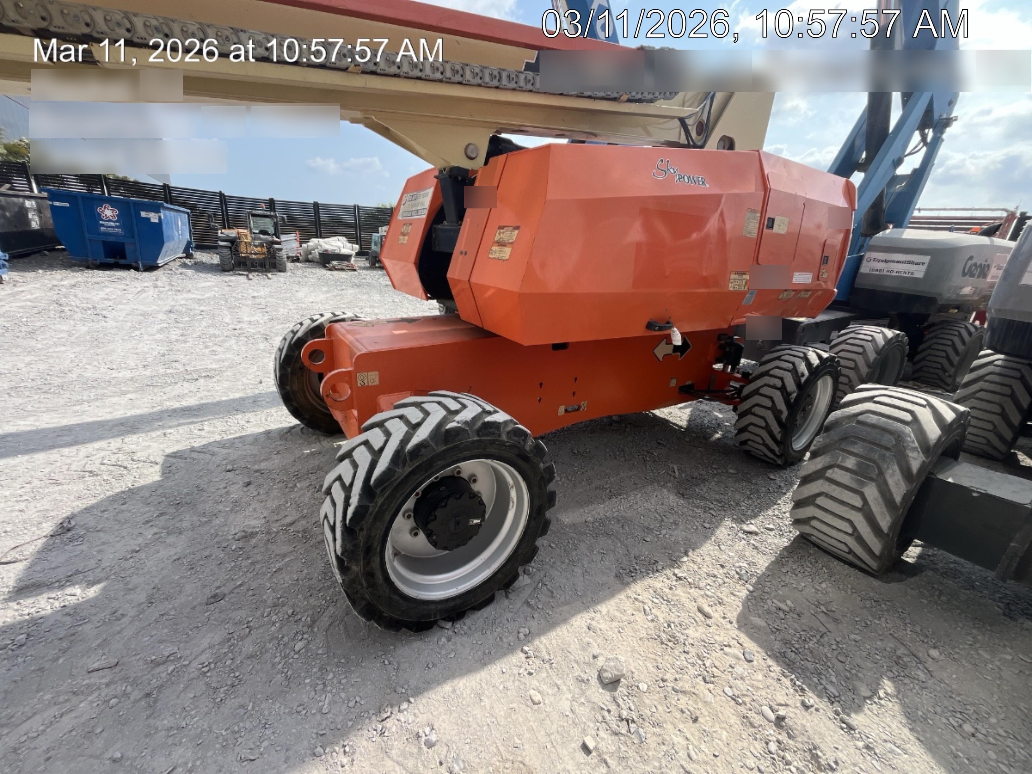 2019 JLG 860SJ