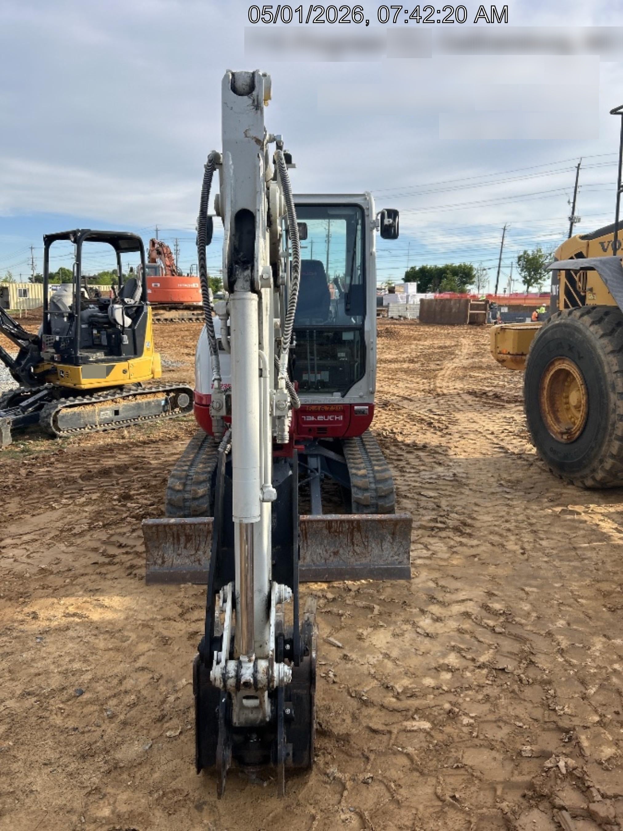 2025 TAKEUCHI TB235-2CR